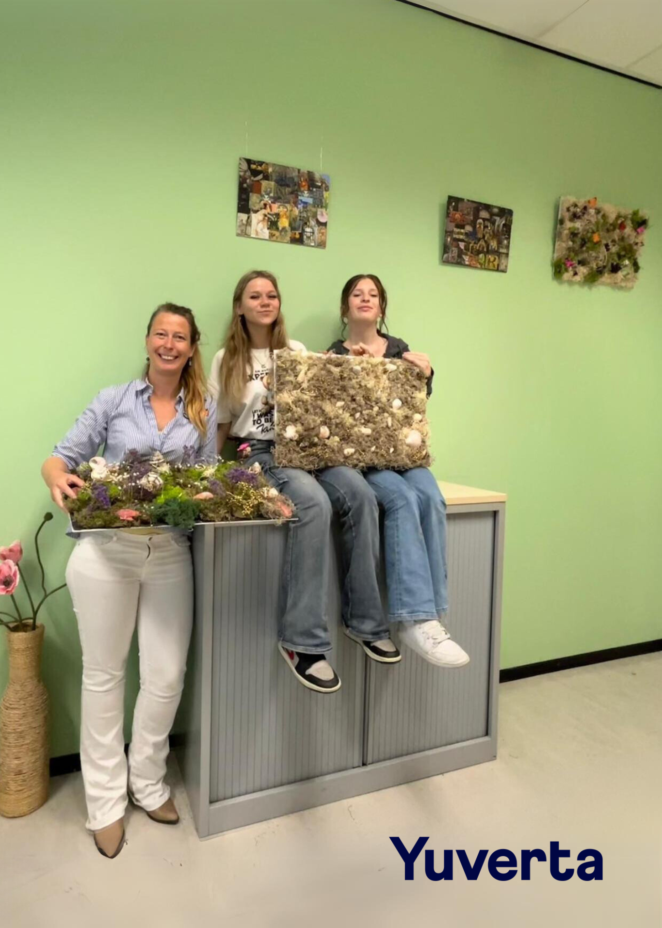 In de foto van links naar rechts: Cissie Ruizendaal, Lenthe en Amy