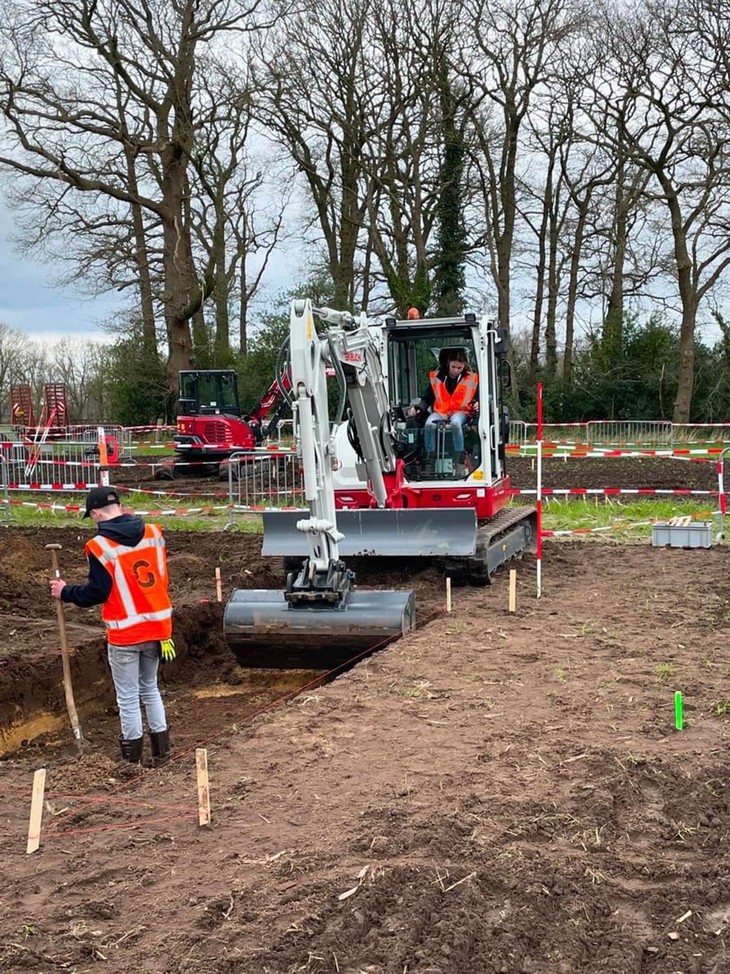 Mbo-studenten op het podium tijdens Skills The Finals 2025